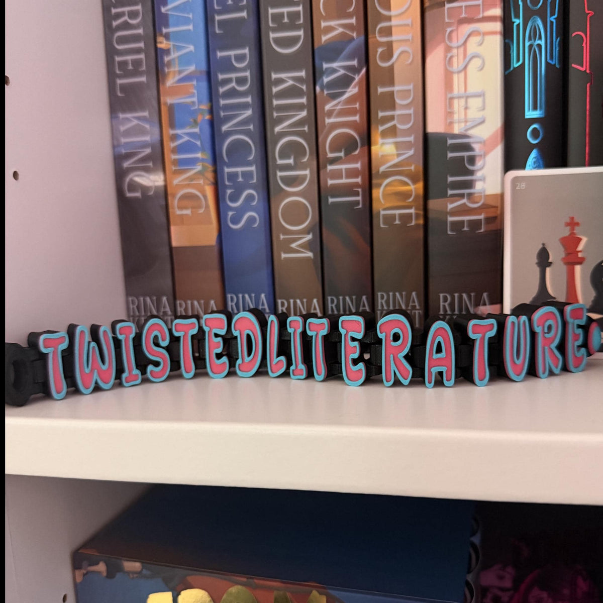 3D Printed Articulated Shelf Sign