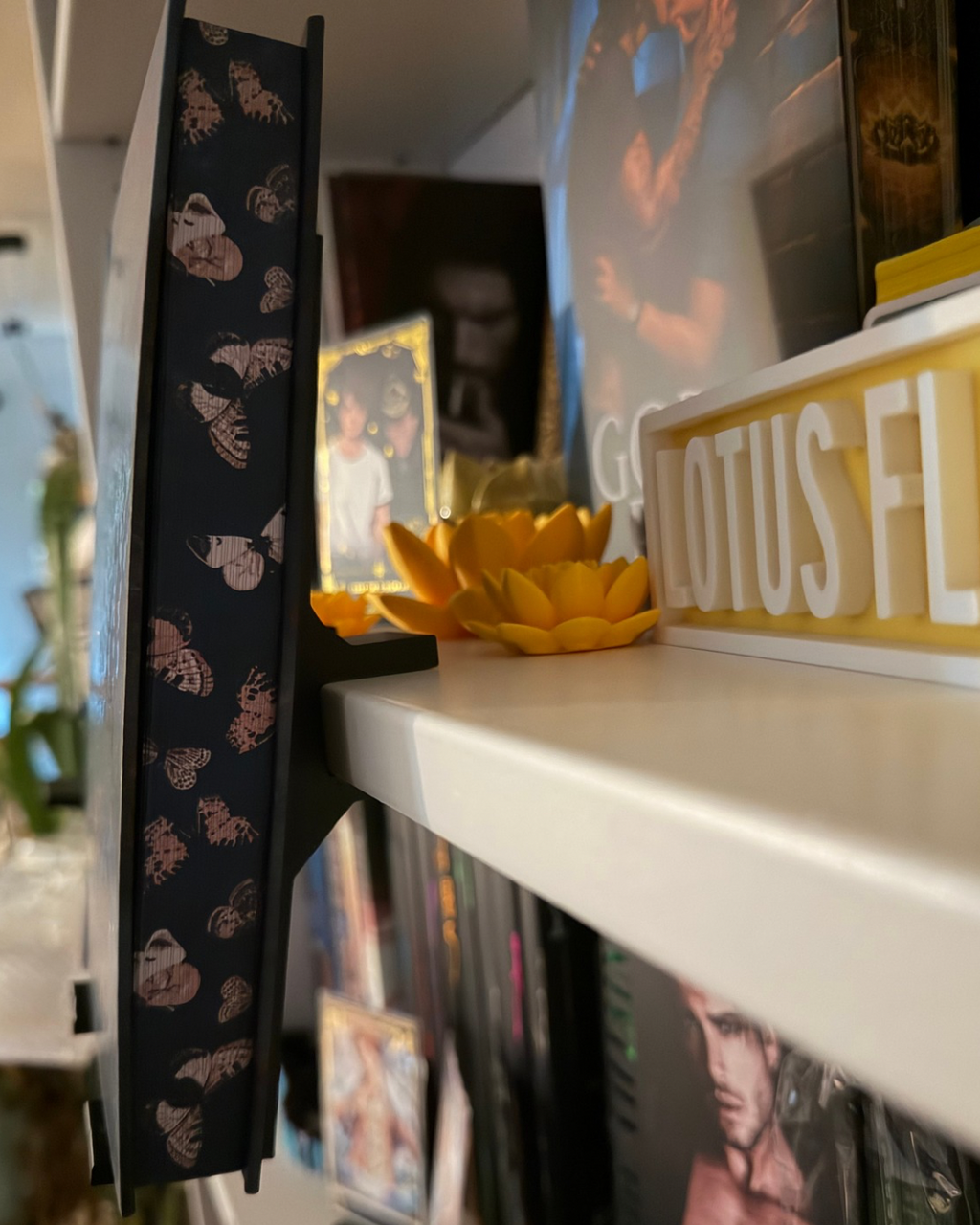 Floating Book Display